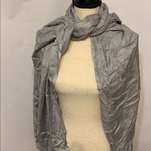 Scarf Silver Grey wrap it up with Fringe New